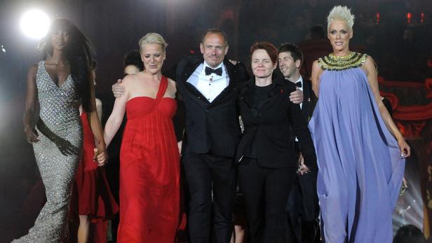 Life Ball Modeschau: Kreationen aus 20 Jahren