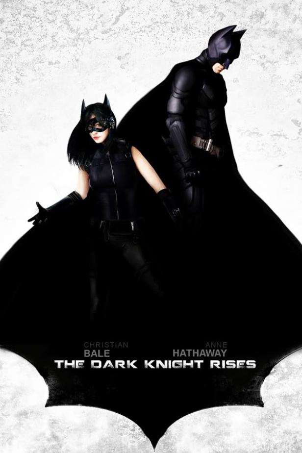 Christian Bale als Batman und Anne Hathaway als Catwoman im Film „The Dark Knight Rises“.