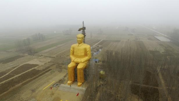 Rätsel um zerstörte Riesen-Mao-Statue