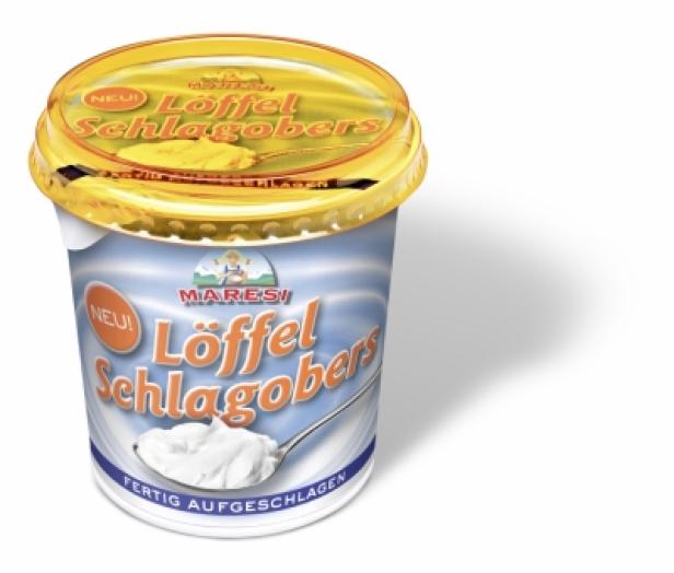 Mares Löffelschlagobers (c: maresi) Ein Becher „Löffel Schlagobers“ von Maresi, fertig aufgeschlagen.