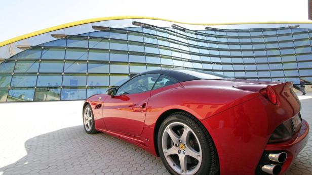 Beben: Ferrari lässt Werk räumen