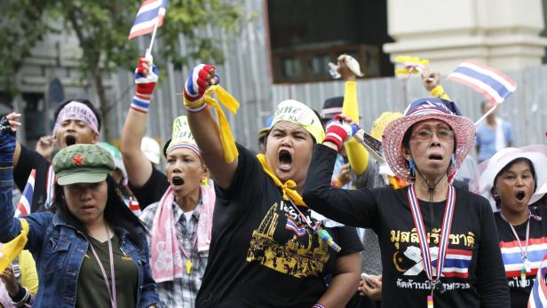 Zehntausende protestieren in Bangkok