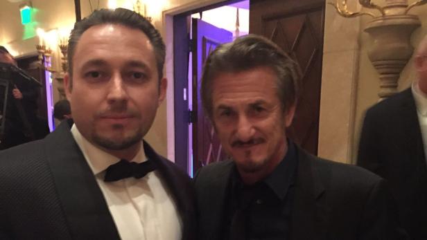 Klemens Hallmann mit Sean Penn Wiener mischt Hollywood auf