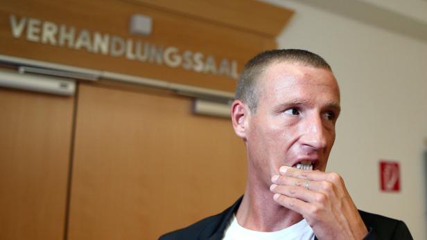 Kronzeuge Petzner? Der einstige Vertraute von Landeschef Haider will beim Birnbacher-Prozess auspacken.