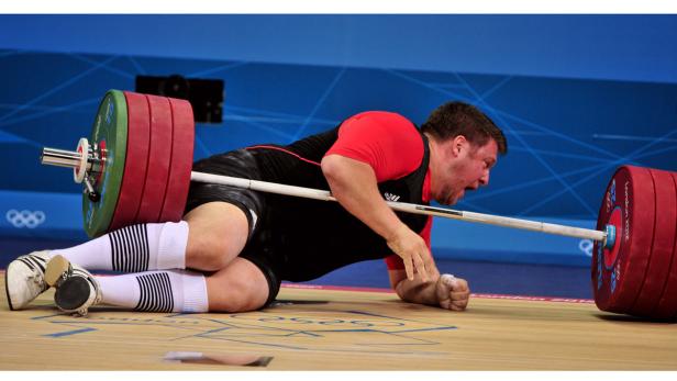 Steiner fallen 196 kg auf den Kopf