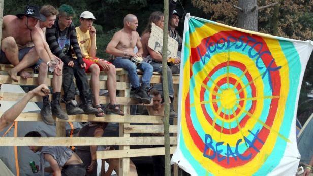 Schlamm, Liebe & Politik: Woodstock in Polen