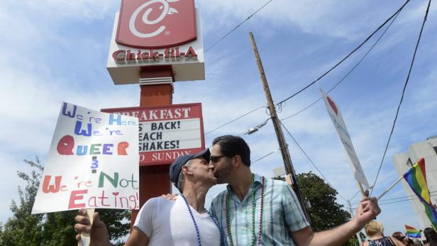 Chick-fil-A: Küssen gegen Schwulenhass