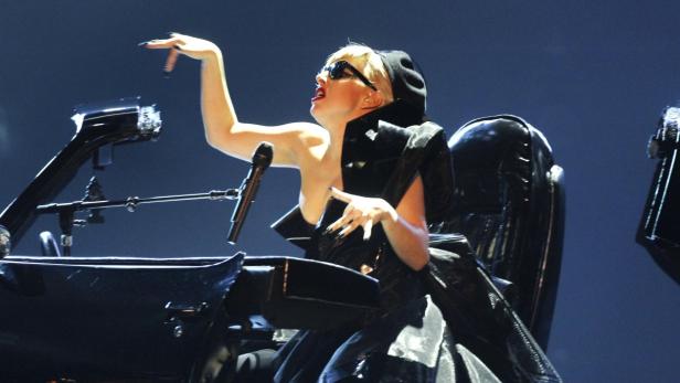 Lady Gaga legt sich mit "Vogue"-Chefin an