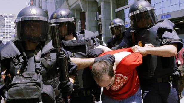 Spanien: Kumpel blockieren Straßen