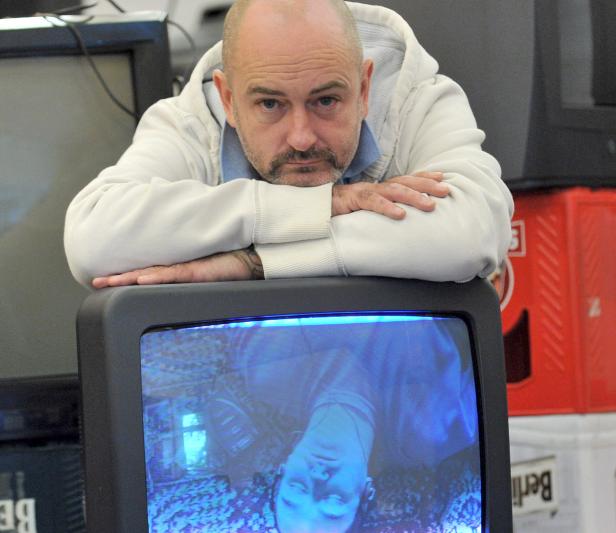 Douglas Gordon