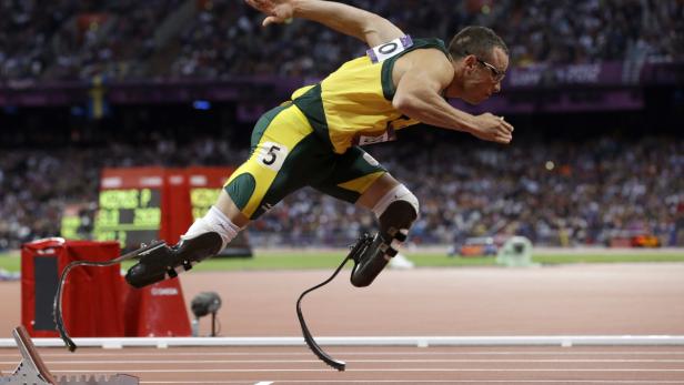 Oscar Pistorius startet bei einem Leichtathletik-Wettkampf mit Beinprothesen.