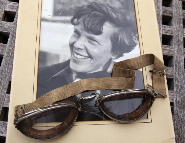 Amelia Earhart: Mehr Fotos