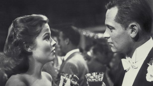 Katharine Hepburn und Spencer Tracy in einer Szene aus dem Film „Die Frau, von der man spricht“.