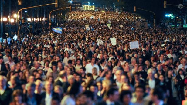 Argentinien: Massenproteste gegen Präsidentin