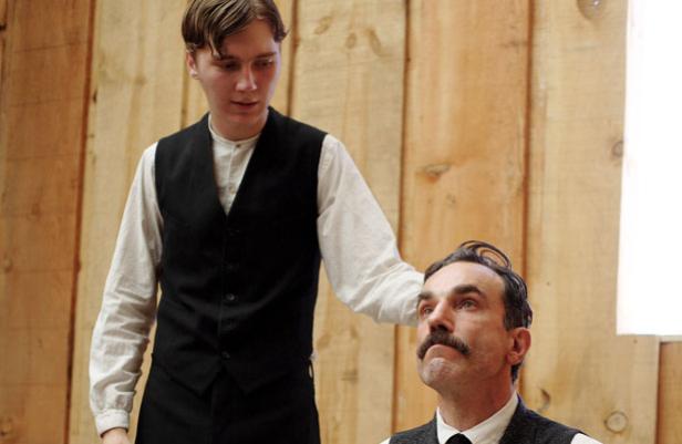 Daniel Day-Lewis und Paul Dano in einer Szene aus dem Film „There Will Be Blood“.
