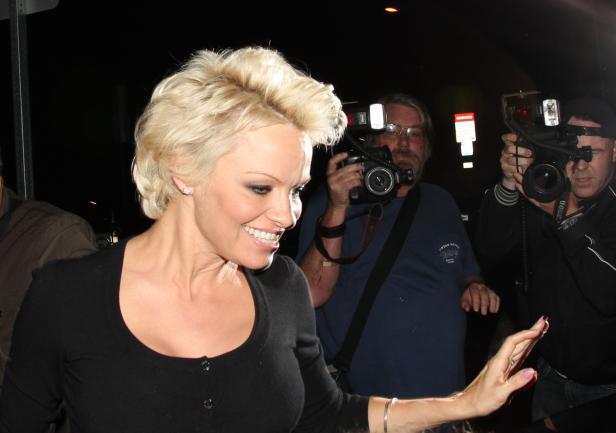Pamela Anderson macht tragische Enthüllung