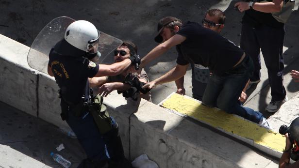 Gespenstisch: Streiks und Demos in Athen