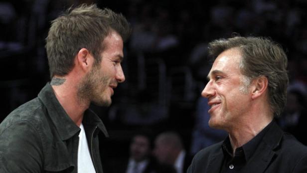 Beckhams und andere Stars beim Basketball