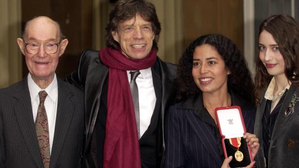 Mick Jagger und seine Familie bei einer Preisverleihung.
