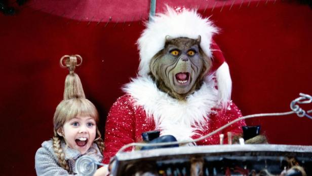 Der Grinch und Cindy Lou Who in einer Szene aus dem Film „Der Grinch“.