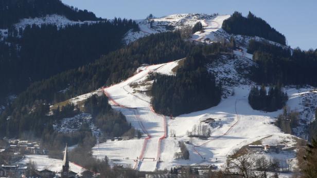 Kitz-Abfahrt: Duell zweier Ski-Nationen