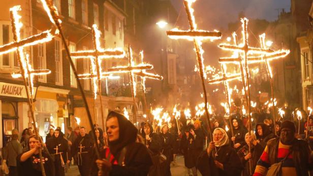 Die Masken des Protests - woher kommen sie?