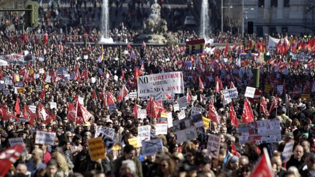 Spanien: Proteste in 57 Städten