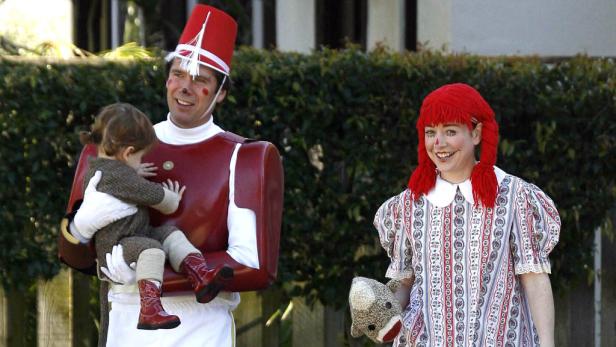 Puppen & Piraten: Fasching in Hollywood