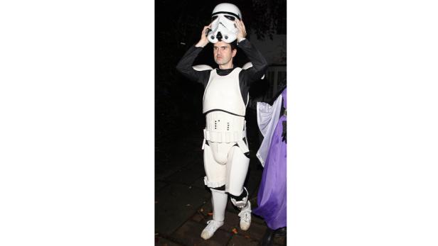 Puppen & Piraten: Fasching in Hollywood