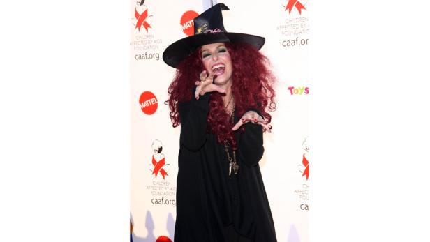 Puppen & Piraten: Fasching in Hollywood