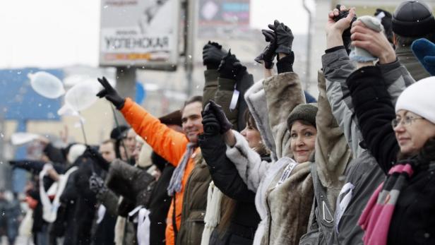Menschenkette gegen Putin