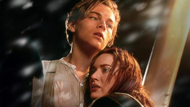 Leonardo DiCaprio und Kate Winslet in einer Szene aus dem Film „Titanic“.