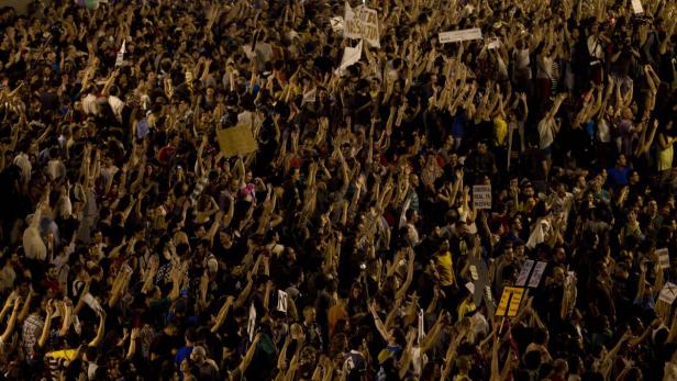 Madrid: "Empörte" wurden weggeräumt