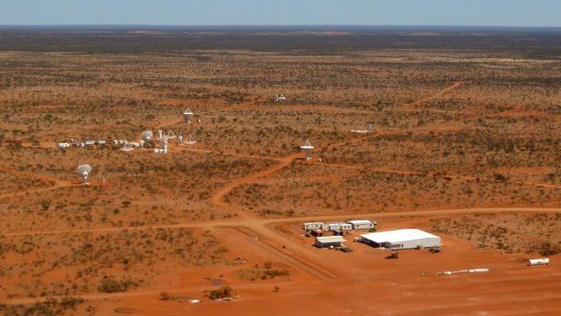 Luftaufnahme des Murchison Radio-Observatoriums in Westaustralien.