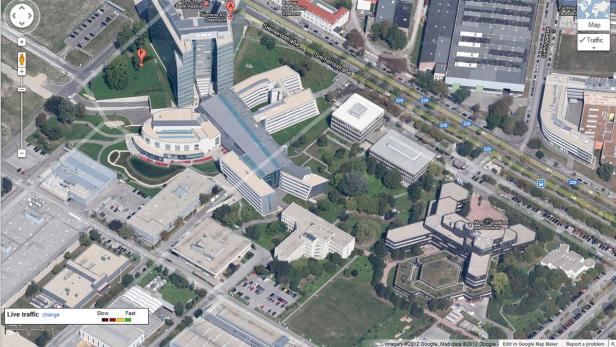 Luftaufnahme des Siemens-Campus in Wien mit umliegenden Bürogebäuden.