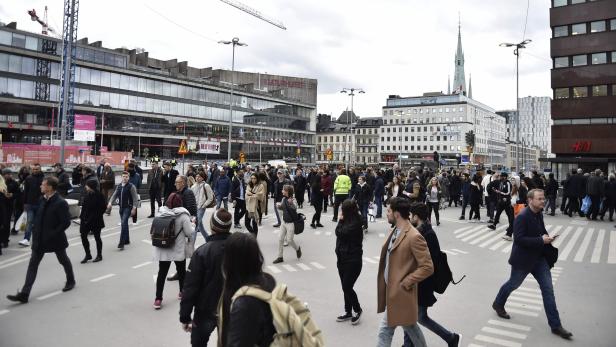 Bilderstrecke: Chaos in Stockholm