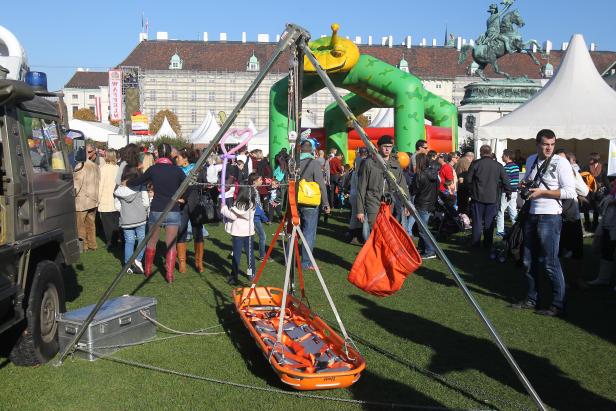 Nationalfeiertag: Action, Andacht und Angelobung