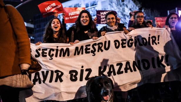Wie türkische Medien das Referendum kommentieren