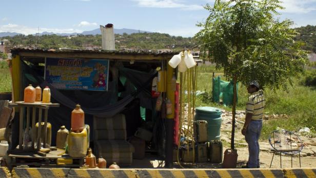 Tankparadies Venezuela: Benzin um 2 Cent pro Liter