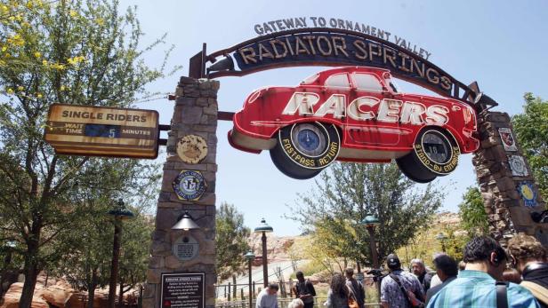 Der Eingang zu „Radiator Springs Racers“ im Disney California Adventure Park.