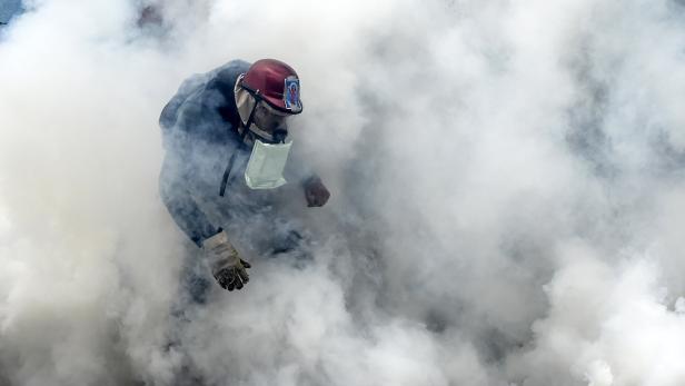 Zwölf Tote bei nächtlichen Unruhen in Caracas