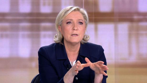 Bilder vom TV-Duell Macron - Le Pen