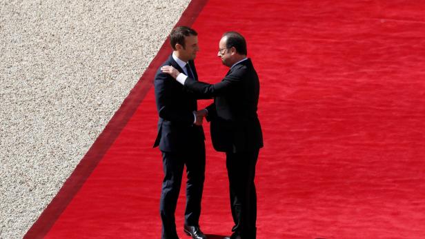 Macron zog in den Elysee-Palast ein