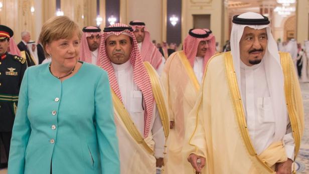Melania Trump trug bei Ankunft in Saudi-Arabien kein Kopftuch