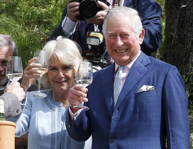 Camilla packt über Affäre mit Prinz Charles aus