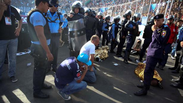 Honduras: Mindestens fünf Tote bei Massenpanik vor Stadion