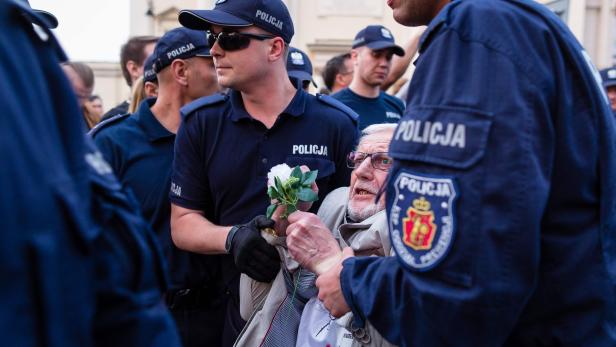 Polnische Polizei beendete Protest gegen PiS gewaltsam