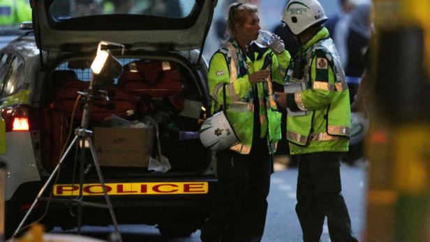 Brand in London: Zahl der Opfer auf 17 gestiegen