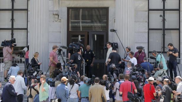 Cosby-Prozess: Jury kann sich nicht auf Urteil einigen