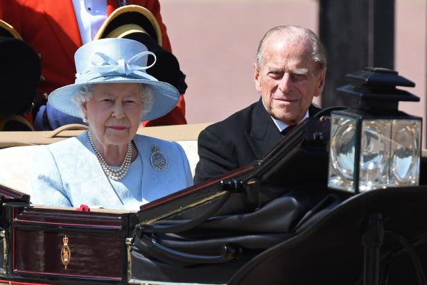 Mini-Royals: Lange Gesichter bei Queen-Geburtstag